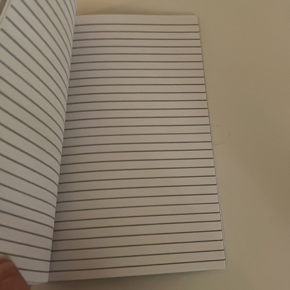 Vet Tech Quick Guide Book - Picture 4 of 6